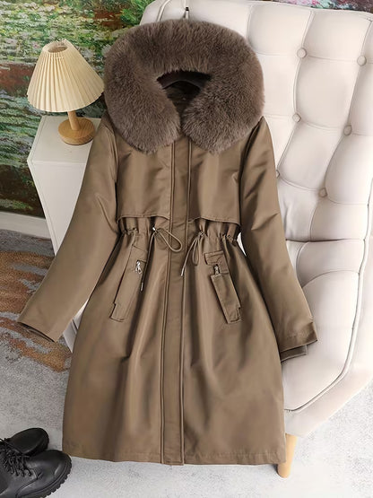 Astrid | Vinterparka med Pelskrave