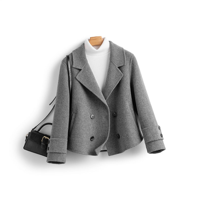 Asta | Din Stilfulde Vinterfavorit