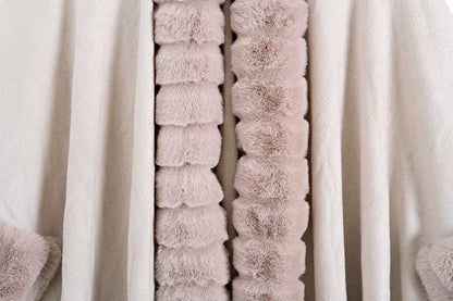 Nora | Oversized Strikket Cape