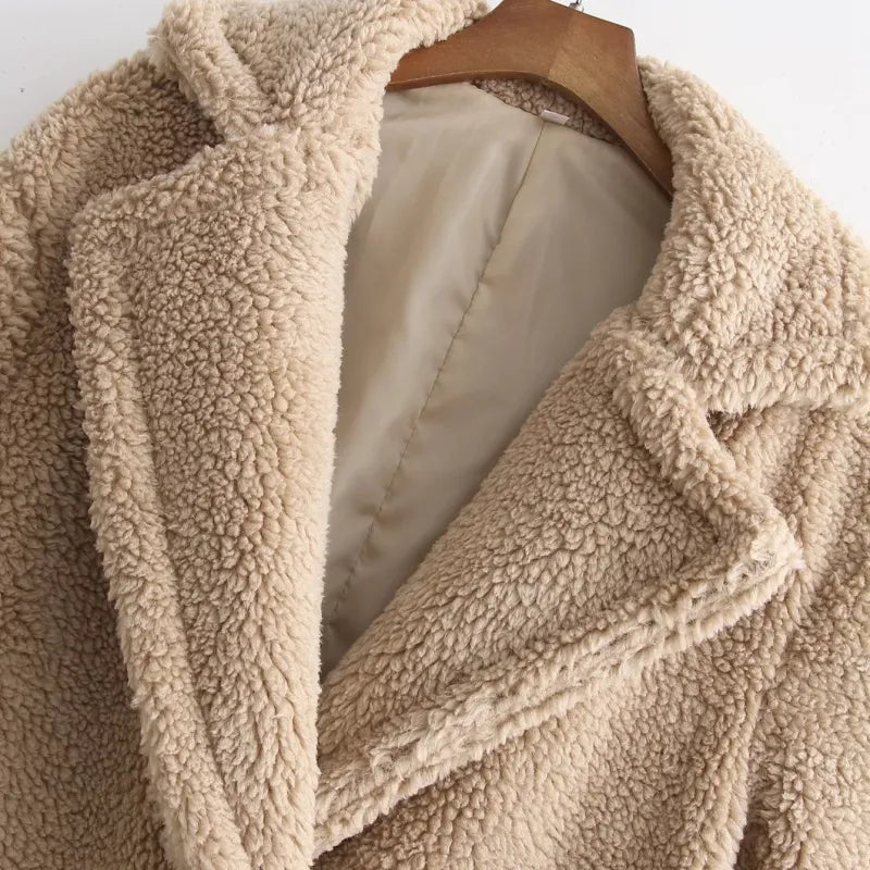 Laura | Din Tidløse Teddyfrakke